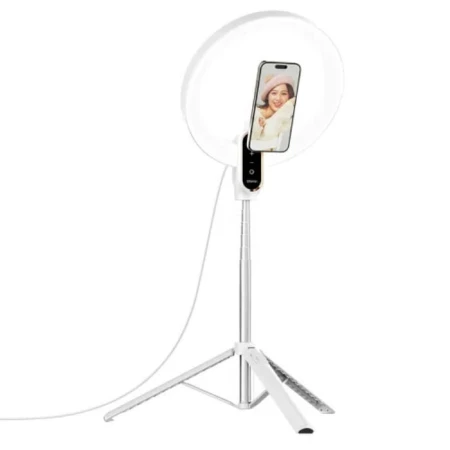 2-lampa-pierscieniowa-led-ulanzi-lt030-wb-ze-smartfonem.jpg