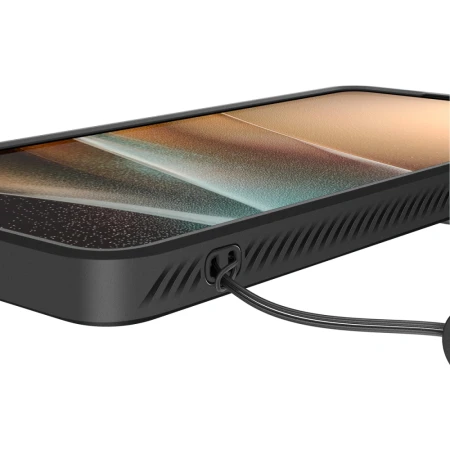 4-spigen-optik-armor-galaxy-s26-ultra-detal-obudowy.webp