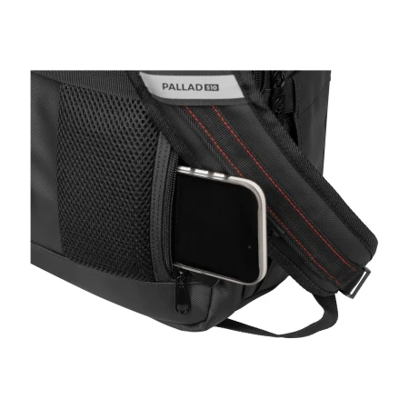 Kieszeń siatkowa przy szelce plecaka Genesis Pallad 510 z telefonem