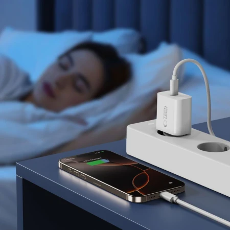 Ładowarka sieciowa USB-C 20 W z kablem USB-C Tech-Protect NC20W, biała
